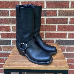 Frye Women’s Harness Boot sz 6.5